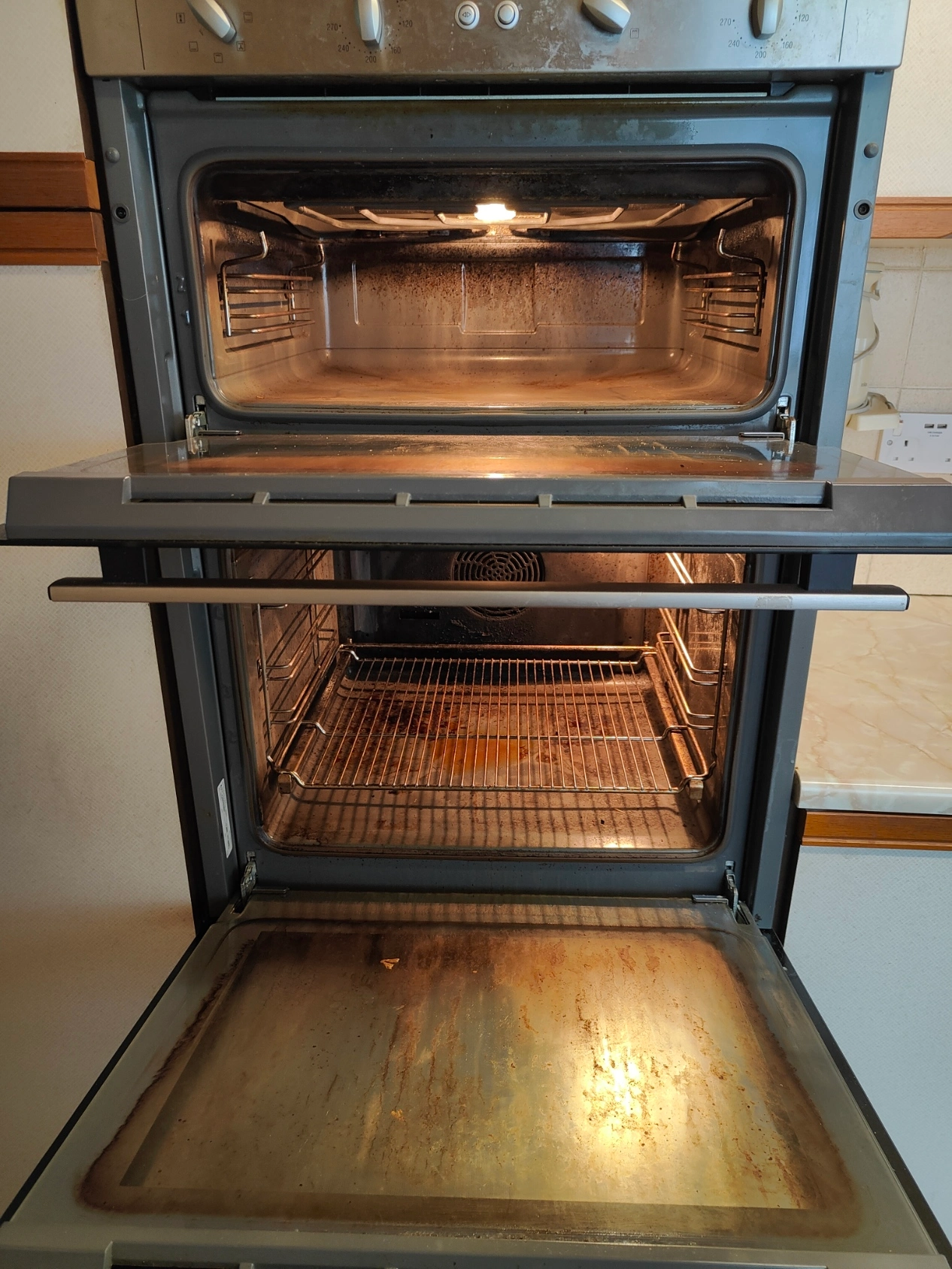 oven cleaning in Ascot