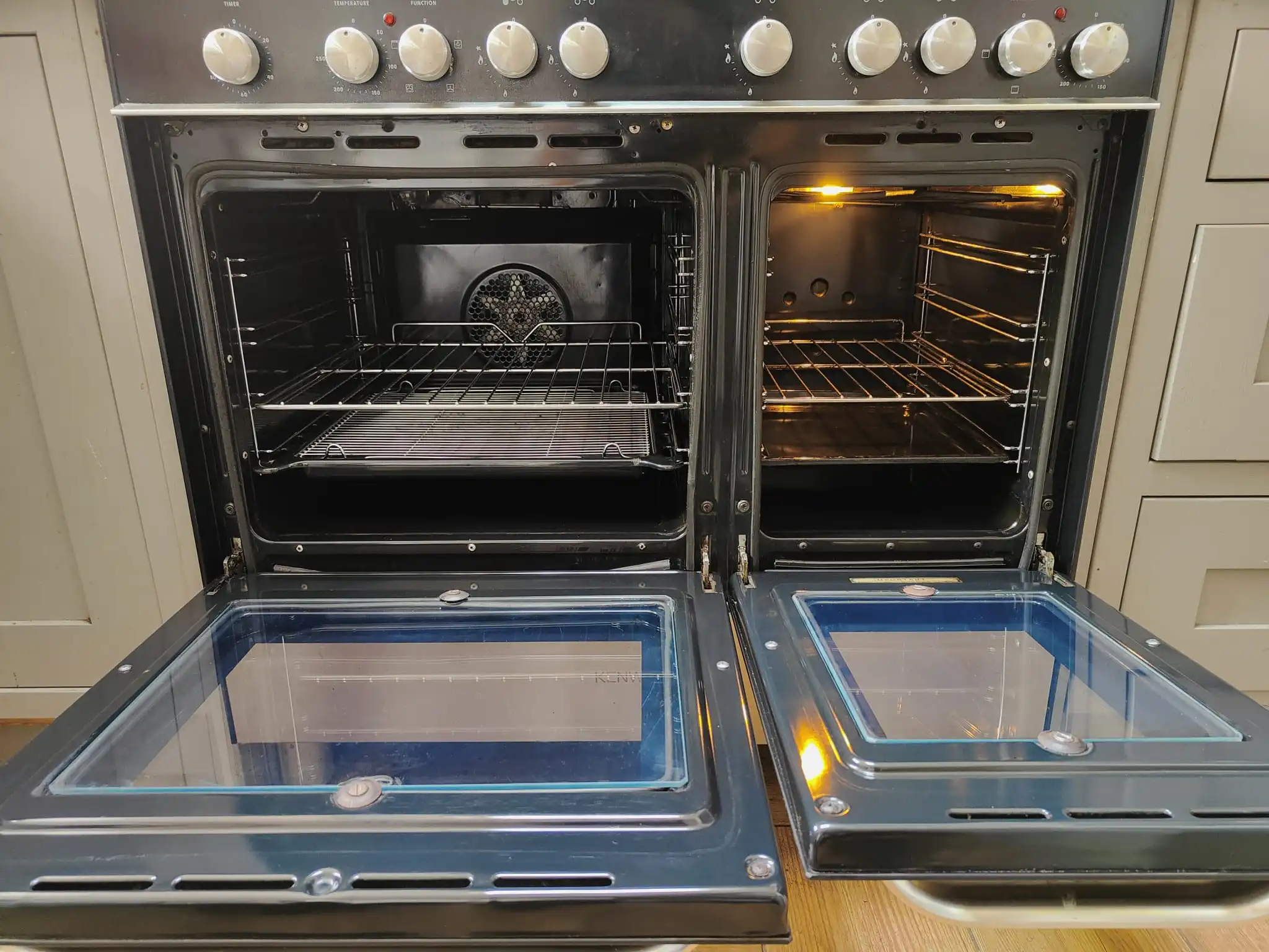 oven cleaning in Basingstoke