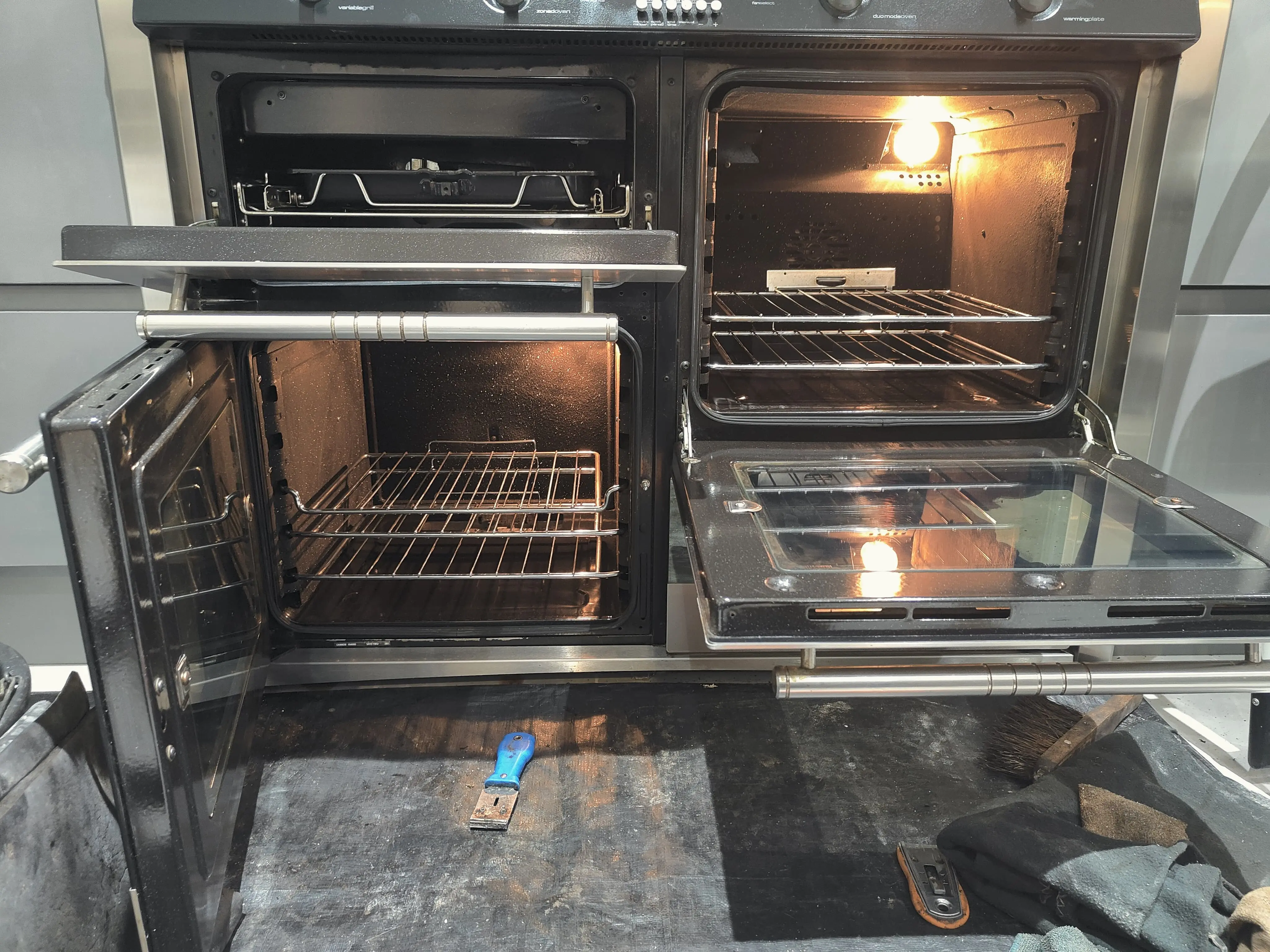 oven cleaning in Bordon