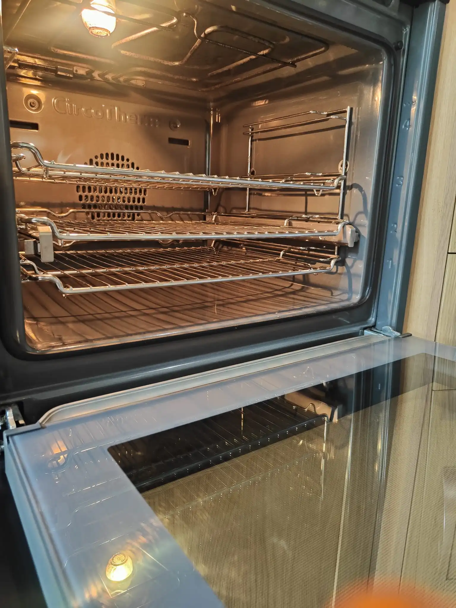 oven cleaning in Chertsey