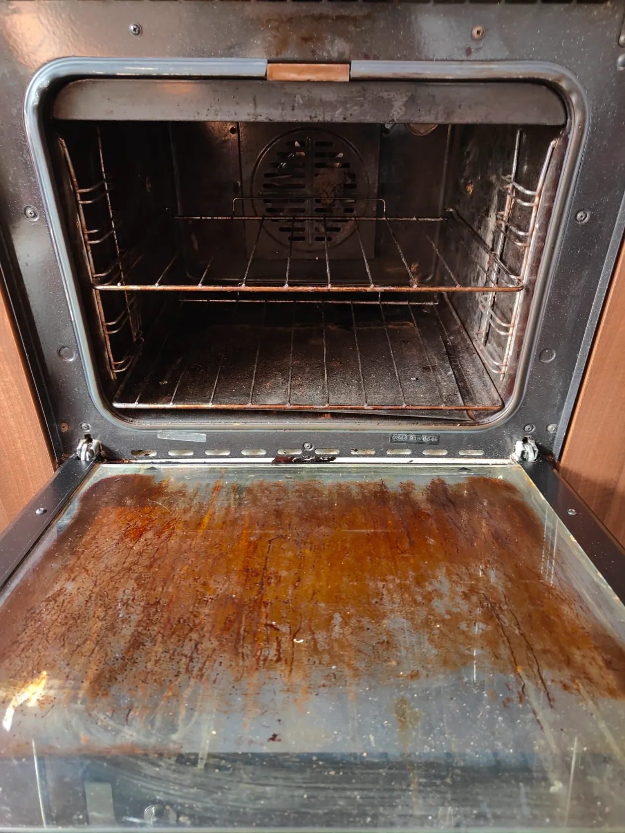 oven cleaning in Odiham