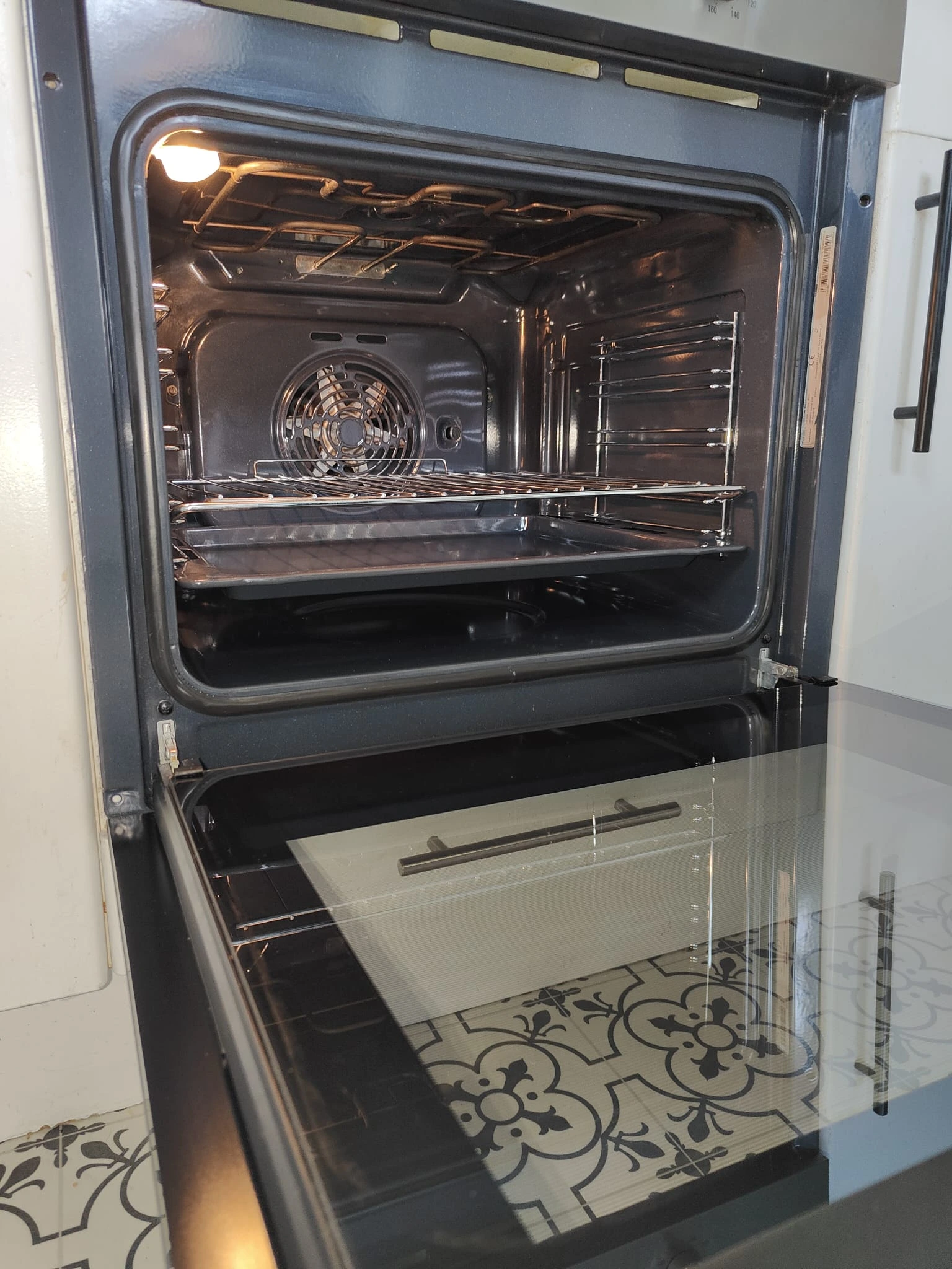 oven cleaning in Oxshott