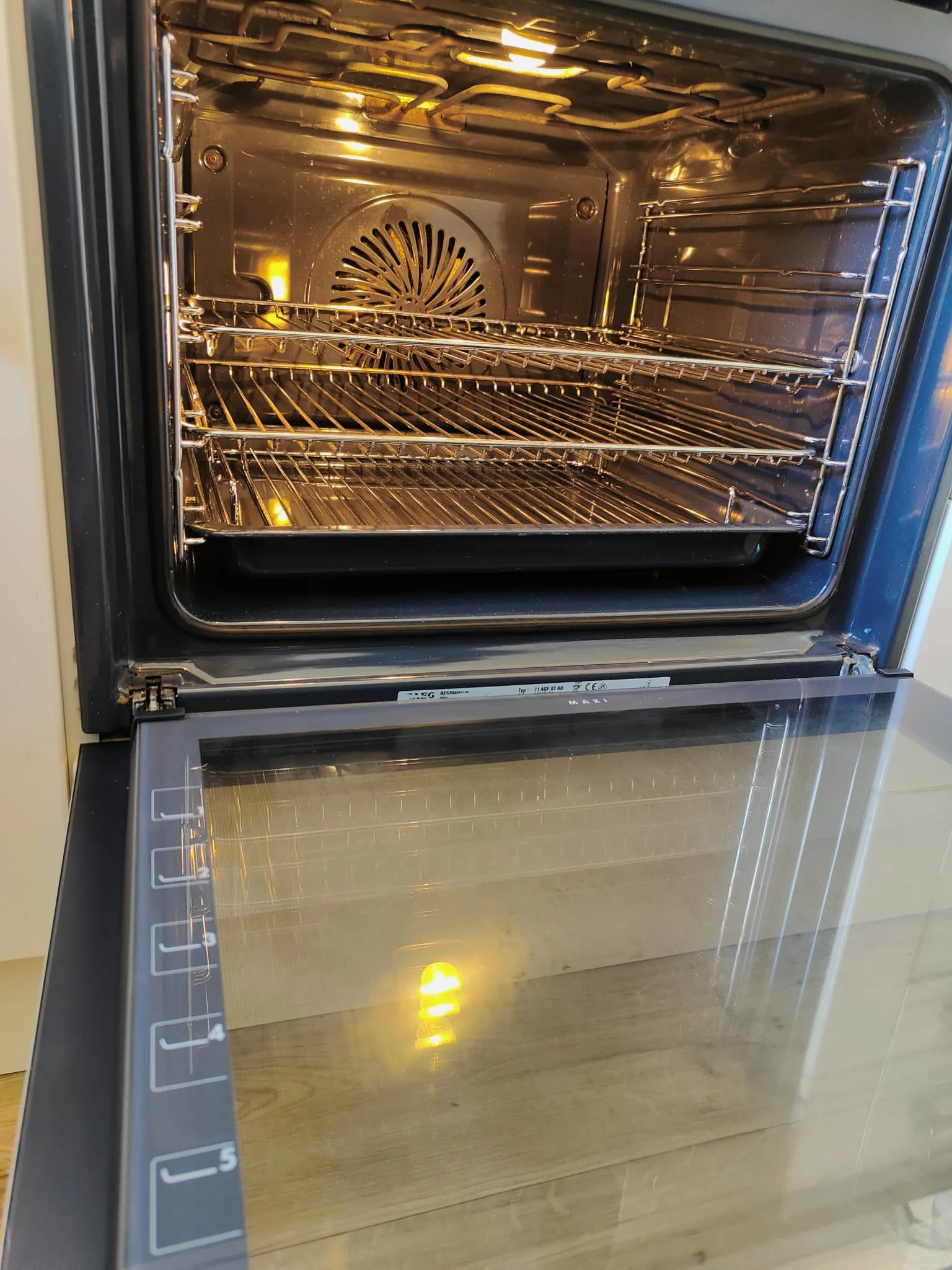 oven cleaning in Yateley